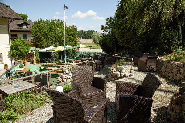 Land-gut-Hotel Gasthof Waldschänke (Altfraunhofen)